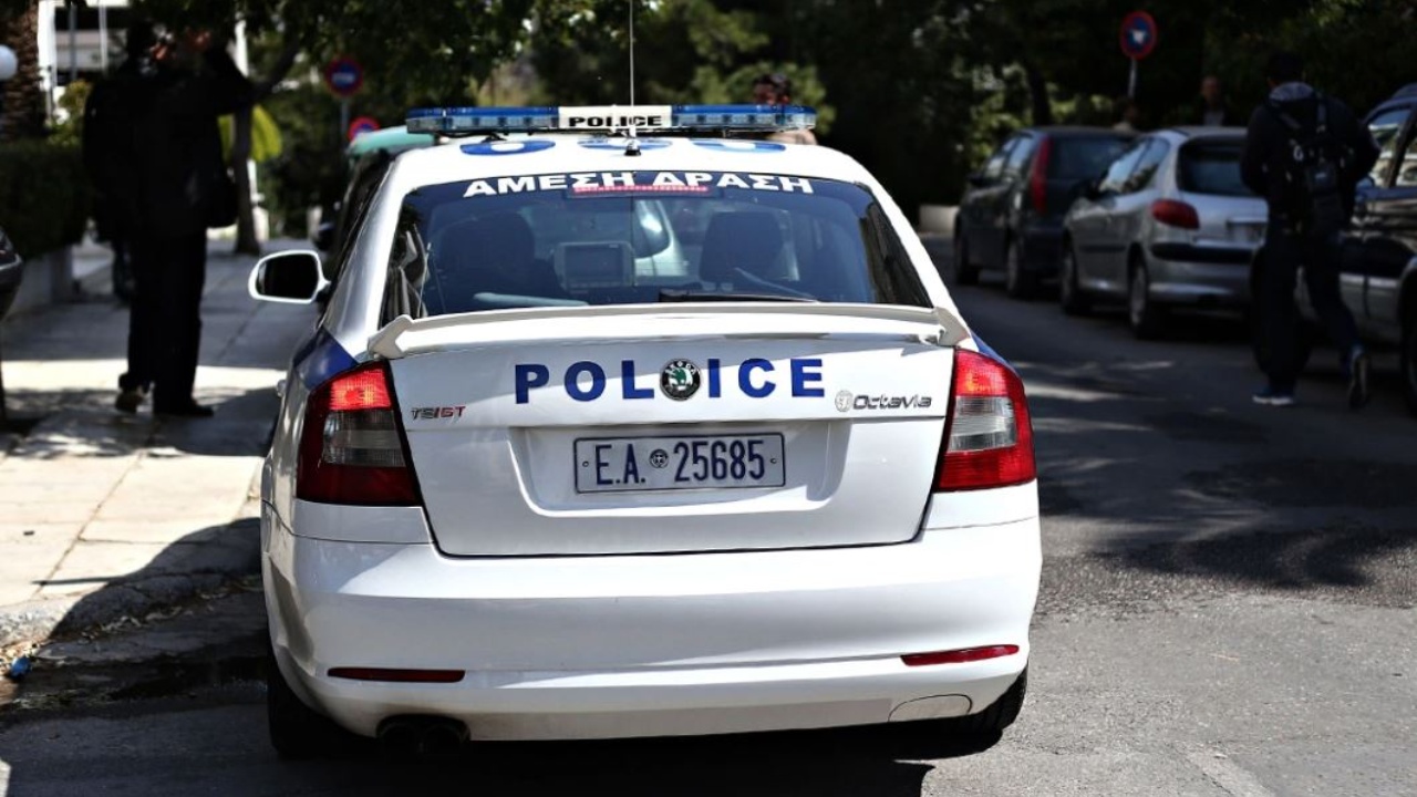 TRONDITËSE/ Shqiptari tenton t’i rrëmbejë gruas vajzën 4-vjeçare nga krahët, në mes të ditës