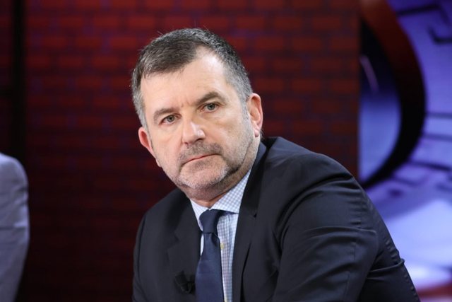 Bushati për Ramën: Qëndrimet i zbulojnë të gjitha, ja çfarë fshihet pas marrëdhënieve - PETRAVU